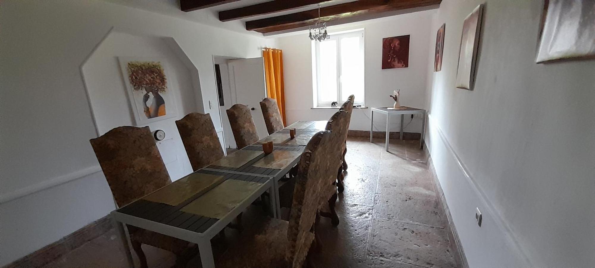 L'Univers, Vous Et Nous Pouilly-sur-Vingeanne 外观 照片